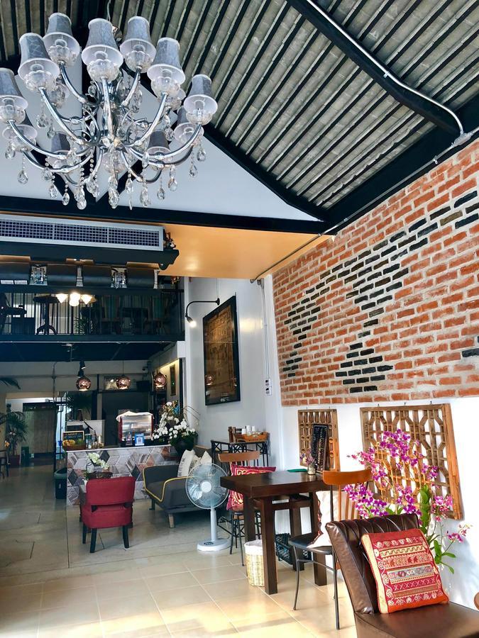 Hp House Cafe' Hotel Chiang Mai Exterior foto